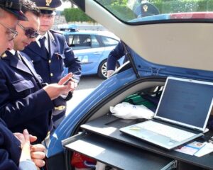 Accertamenti della Polizia su istruzioni scritte o contratto sul camion