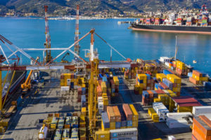 Cinque sigle contro l’esclusione di emendamenti sul lavoro portuale